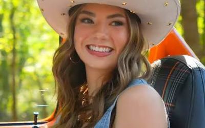 Hadley Grace: Rising Star in Country Music and Social Media.